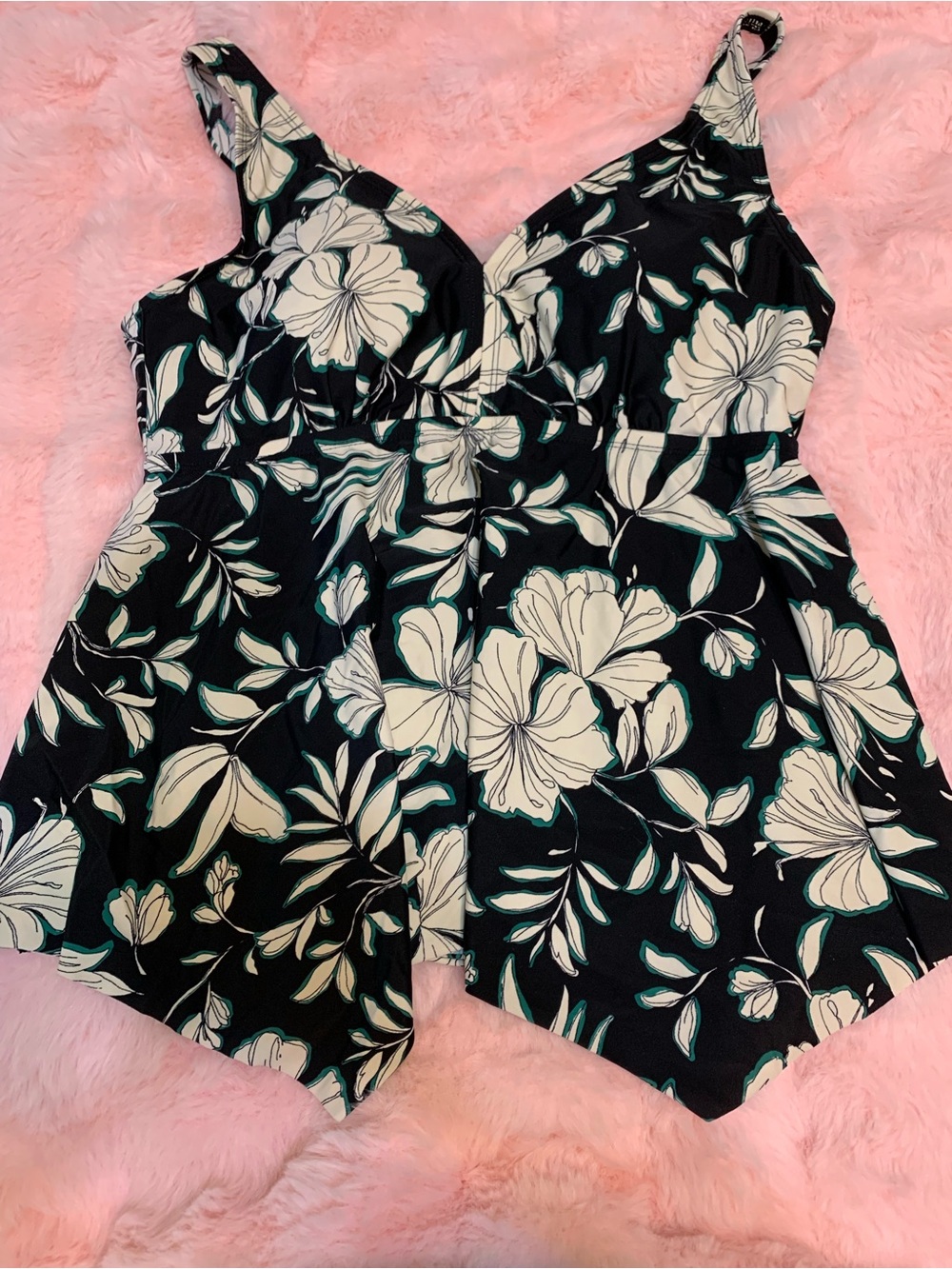 Kona Sol Black tankini Swimsuit top with White Floral Print